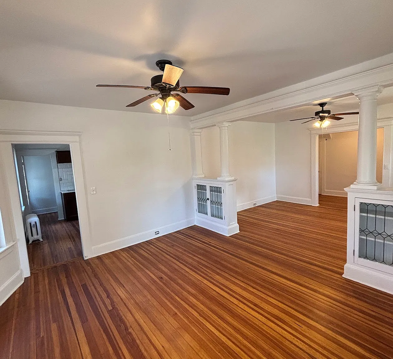 2 bed, 1300 sqft, $2,500 — Photo 4