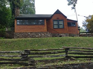 271 Keener St, Sylva, NC 28779