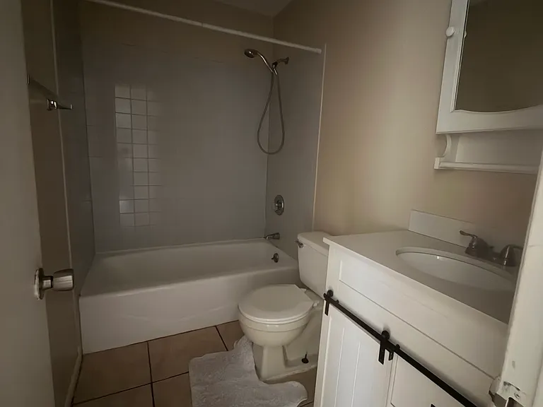 1561 S Boundary St #1 — Photo 10