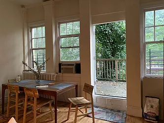 Rented by Lucrum Group