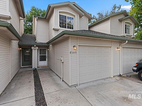 2nd image of 3881 W Adobe Ct