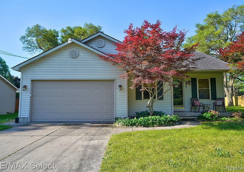 2nd image of 2236 Kosta Ave