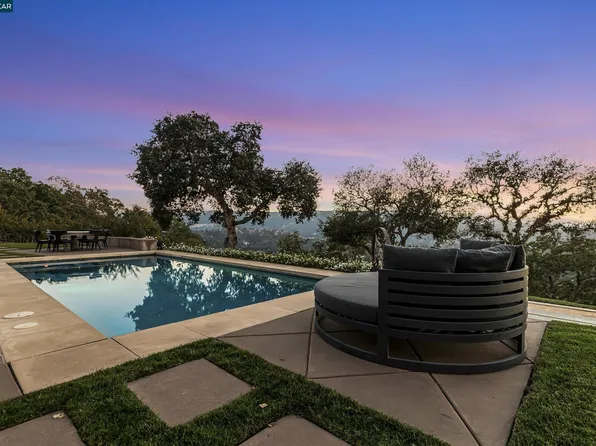 447 Legacy Dr, Alamo, CA 94507