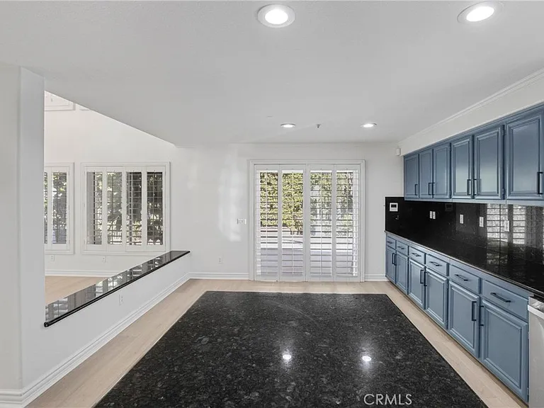 20871 Betron St — Photo 13