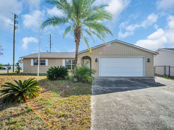 6450 Tralee Ave