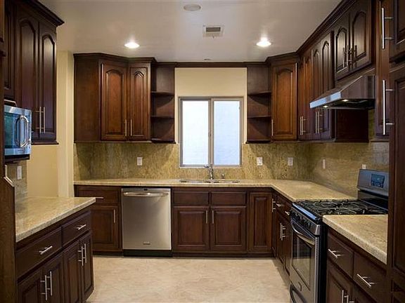 3rd image of 5234 Vantage Ave Unit 101
