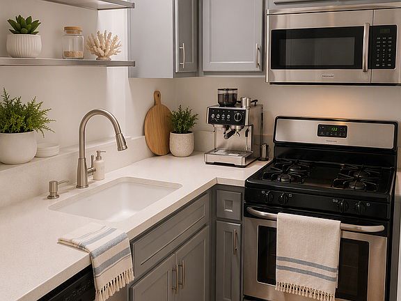 3rd image of 1824 10th St APT 5