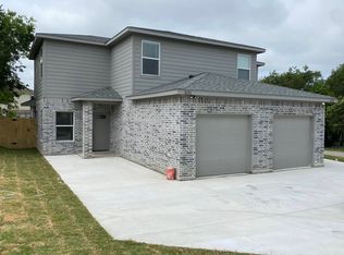 8133-8135 Doreen Avenue, Fort Worth, TX 76116