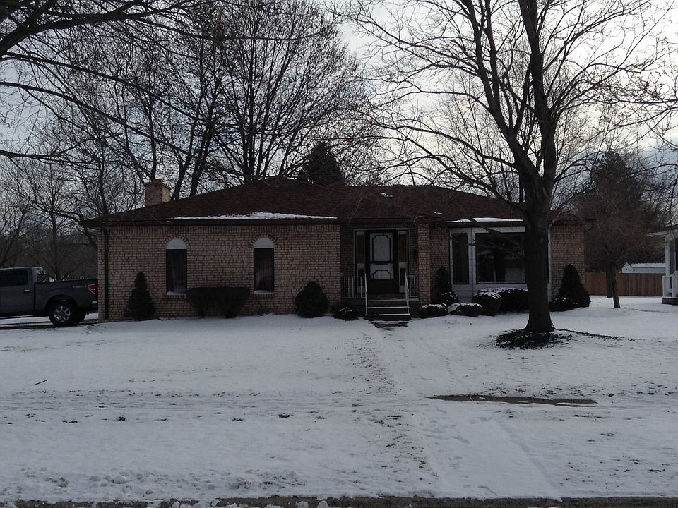 1st image of 255 Parkhaven Dr