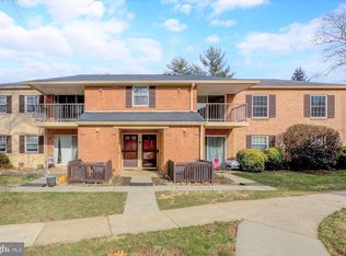 26 Old Forge Xing, Devon, PA 19333