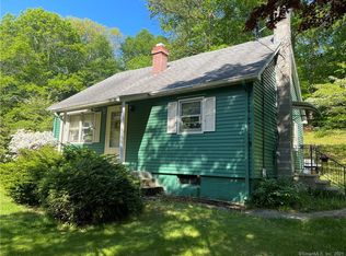 1060 Essex Rd, Westbrook, CT 06498