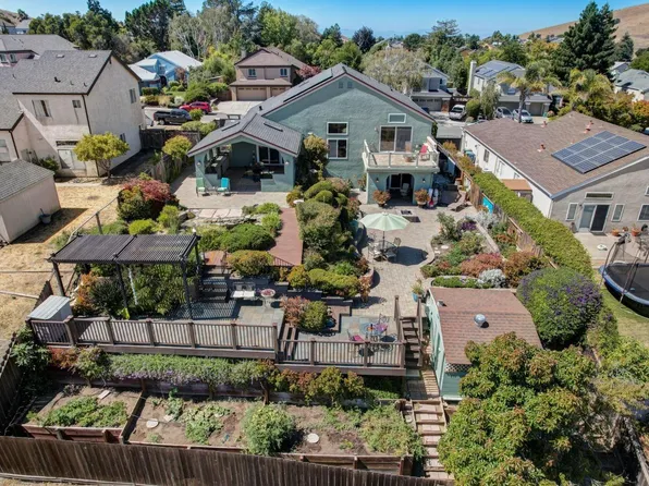 789 Carsten Circle, Benicia, CA 94510