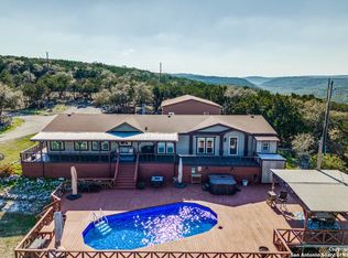 2141 Mountain Creek Rd, Pipe Creek, TX 78063