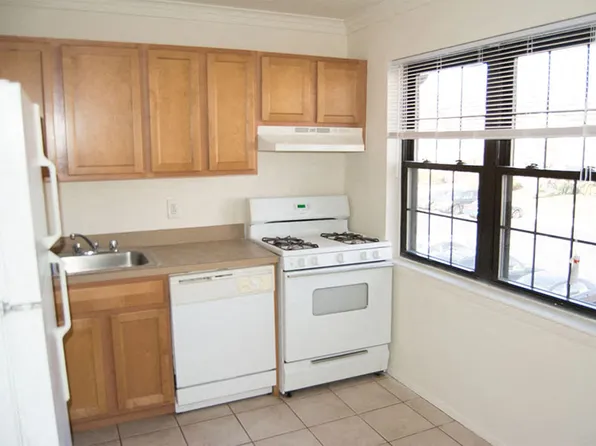 Brookwood at Islip, 29 Buffalo Ave #78, Islip, NY 11751