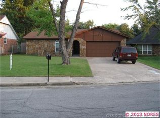 813 W Boston St, Broken Arrow, OK 74012