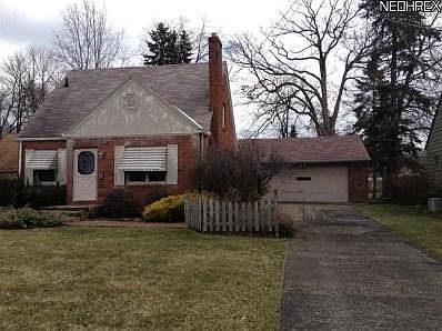 1st image of 915 Birch Hill Dr