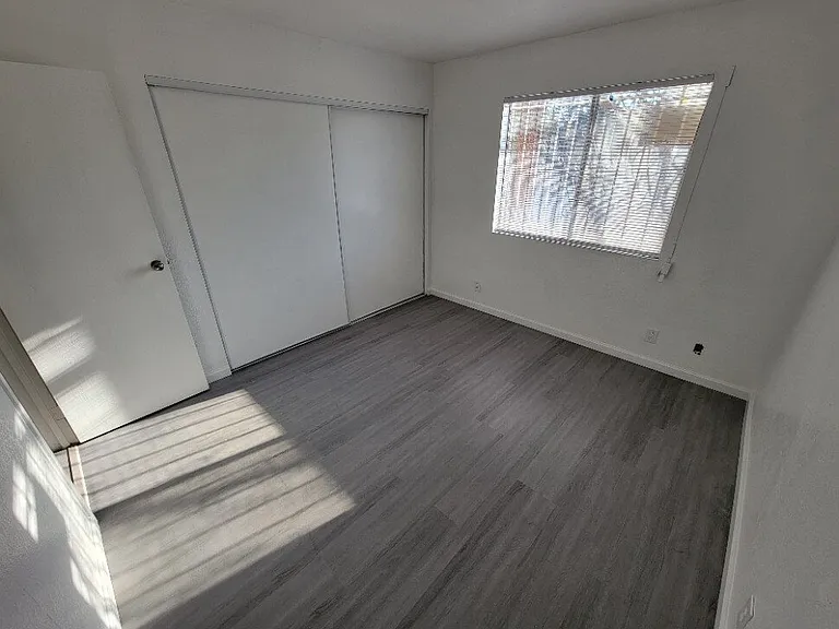 2771 Mountain Vista St #B — Photo 11