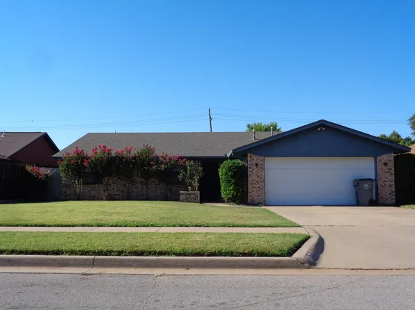 7126 NW Ash Ave, Lawton, OK 73505