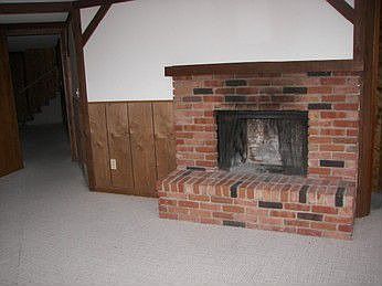 4th image of 825 Friar Tuck Dr