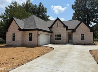 3775 Nail Rd W, Horn Lake, MS 38637