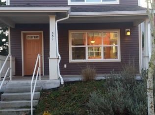 831 SW 100th St, Seattle, WA 98146