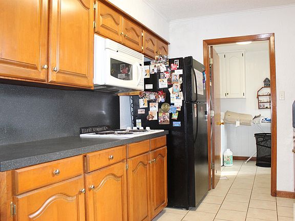 3rd image of 8181 Fm 1840