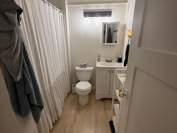 5th image of 725 Adair Ave #1&2