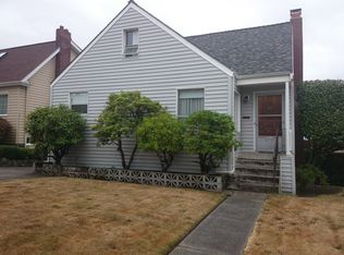 6907 40th Ave SW, Seattle, WA 98136