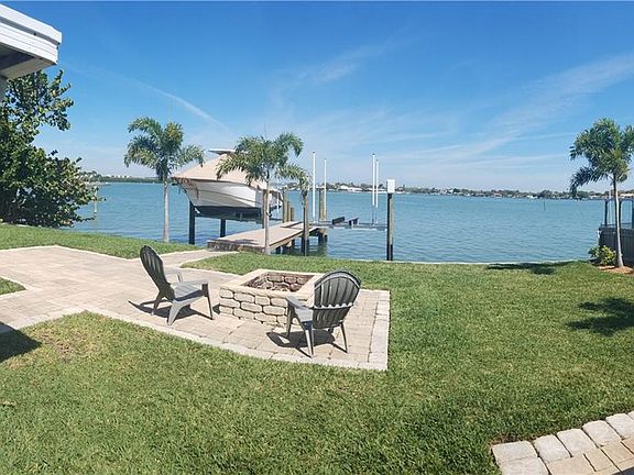 4th image of 6972 S Shore Dr S