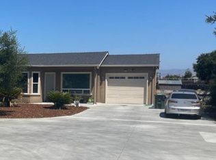 1360 Santa Ana Rd #200, Hollister, CA 95023