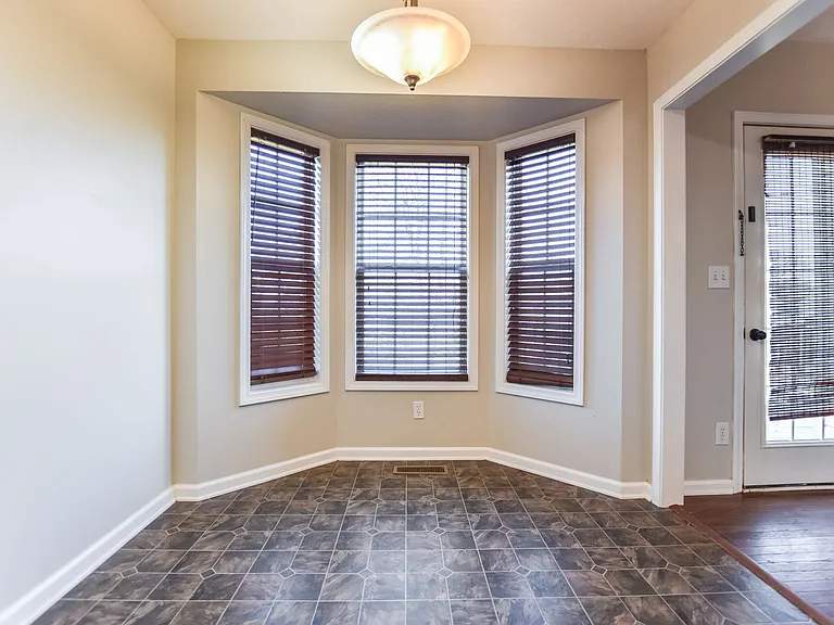 3886 Stella Dr — Photo 14