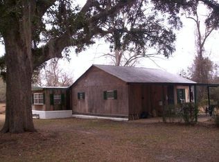 3765 Annie Rd, Marianna, FL 32446