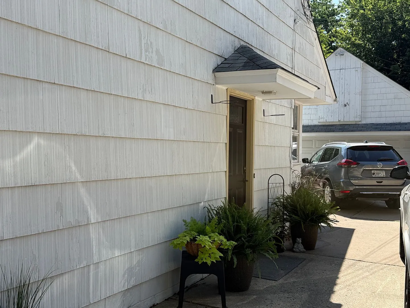 Charming 3-Bedroom Home with Finished Lower Level & 2-Car Garage — Photo 4