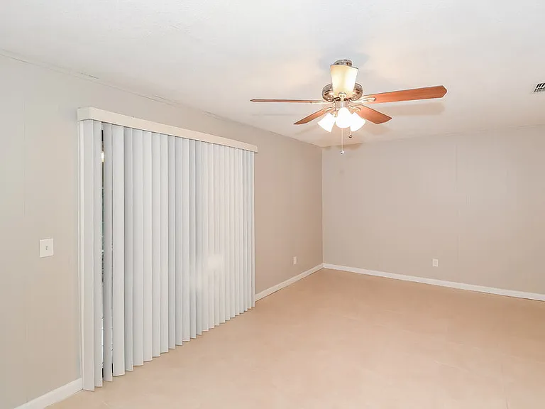 2532 White Horse Rd W — Photo 3