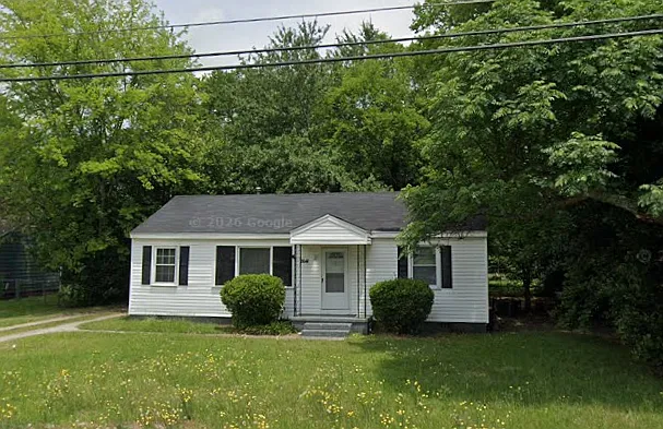 2641 Virginia Dr — Photo 1