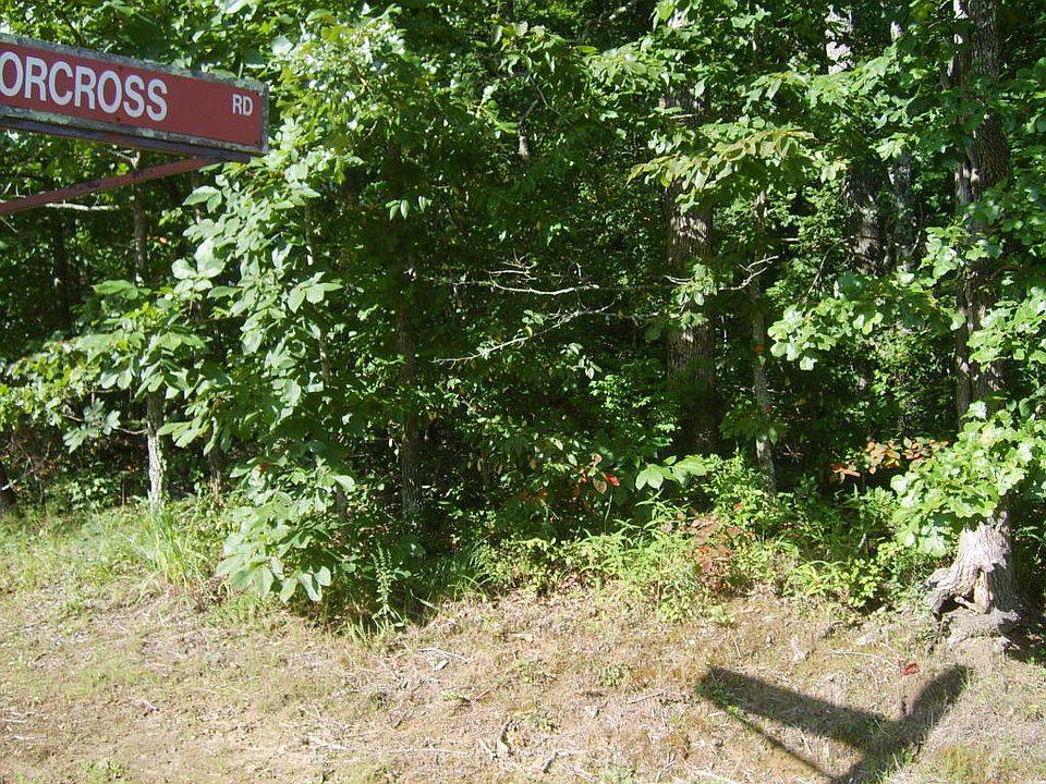 1st image of 170 Berkshire Loop