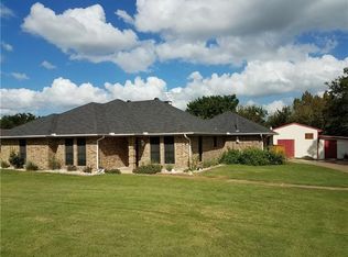 340 Lynnie Penny Ln, Midlothian, TX 76065