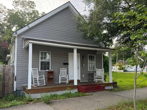 719 S 8th St, Wilmington, NC 28401