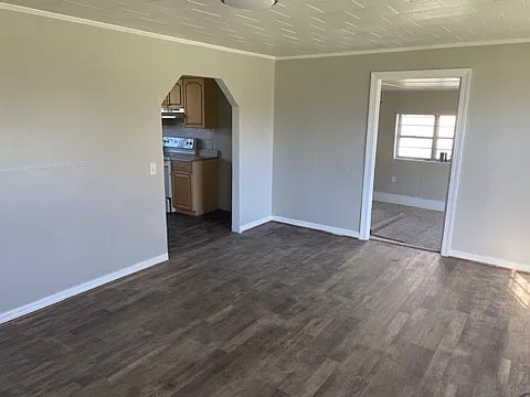 4 bed, 1497 sqft, $1,900 — Photo 3