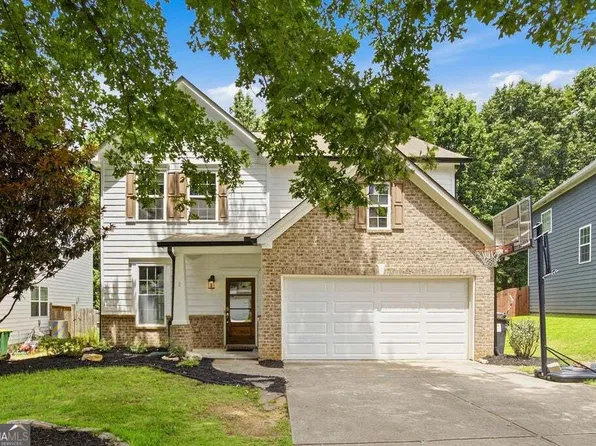 560 Crestmont Ln, Canton, GA 30114