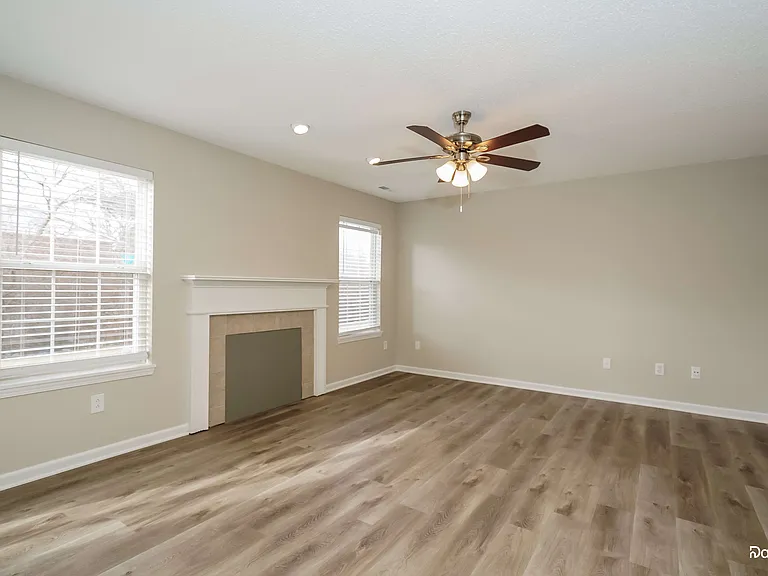 4110 Candy Apple Blvd — Photo 5