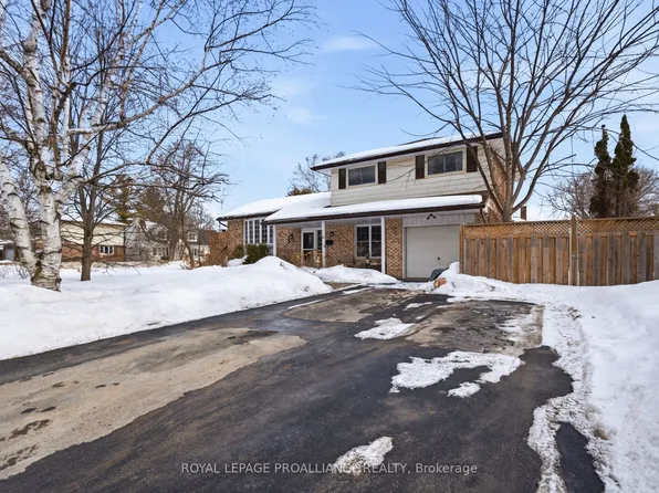 23 Diamond Cres, Belleville, ON K8N 5G5