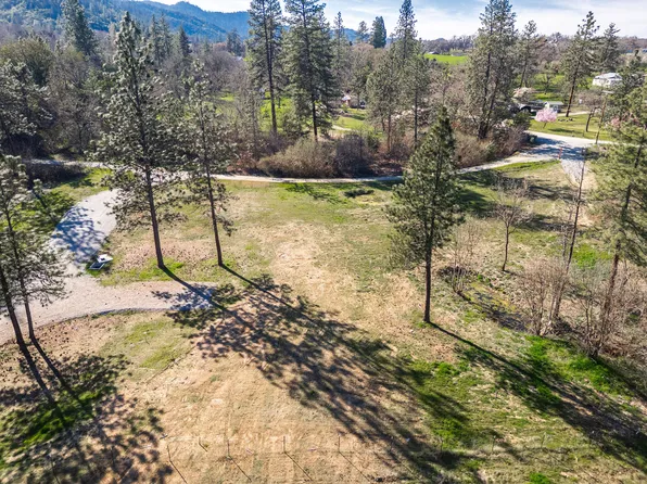 5025 Lane Creek Rd, Central Pt, OR 97502