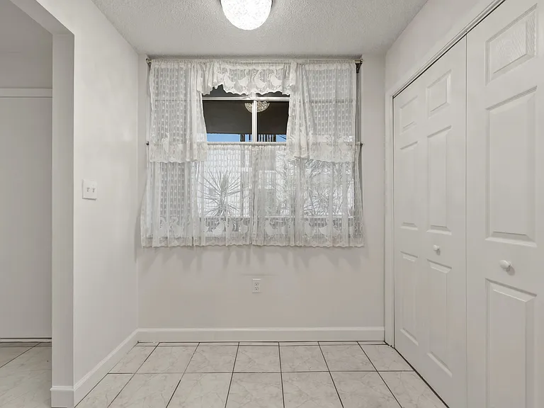 2650 Pearce Dr — Photo 5
