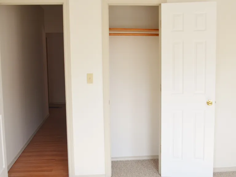50 Elliott St — Photo 1