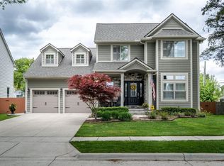 1737 Webster St, Birmingham, MI 48009