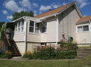 148 Sunset Dr, Ansonia, CT 06401