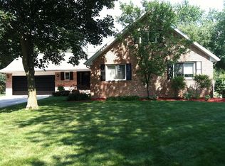 741 Stoneham Rd, Saginaw, MI 48638