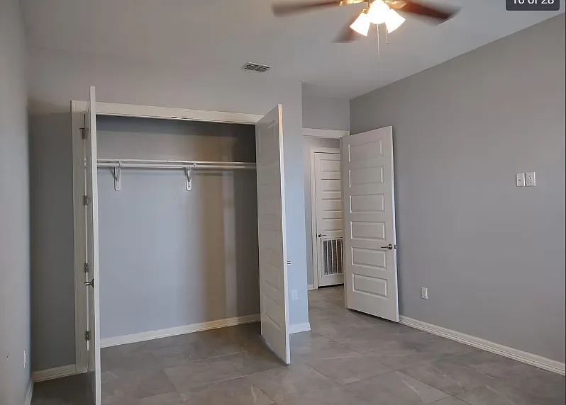 3 bed, 1600 sqft, $2,799 — Photo 2