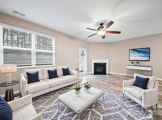 3273 Yarmouth Ln, Gastonia, NC 28056